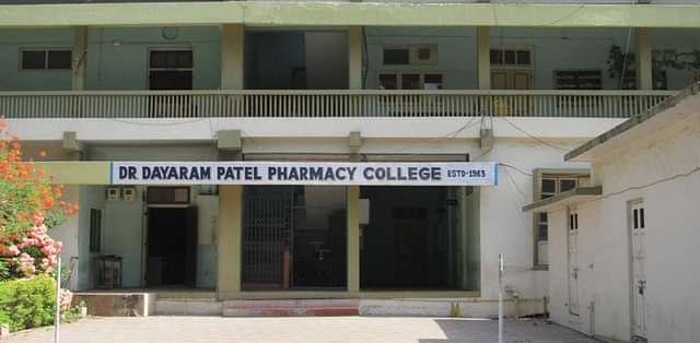 Dr._Dayaram_Pharmacy_College